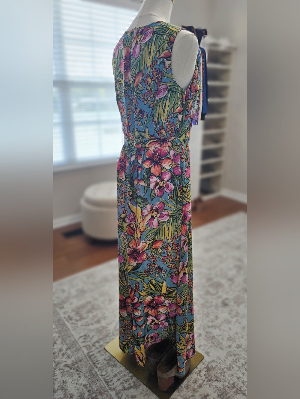 Talbots Size 6- Tropical Floral Maxi Dress - Blue Floral - Picture 6 of 7